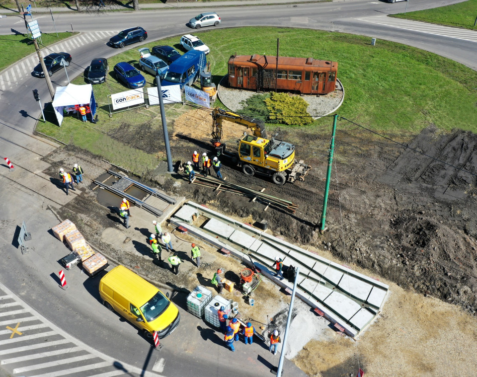 Chebzie tram loop with CONTRACK prefabricated elements